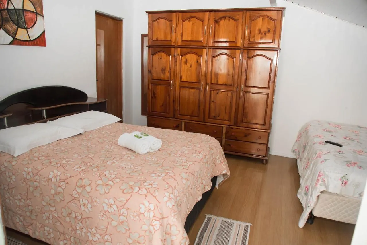 Pousada Fm - Vila Capivari Campos do Jordao