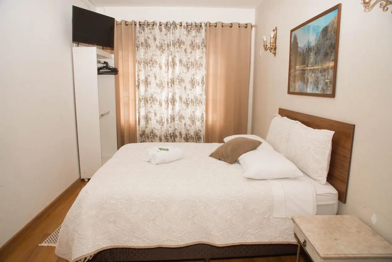 Pousada Fm - Vila Capivari Campos do Jordao Inn